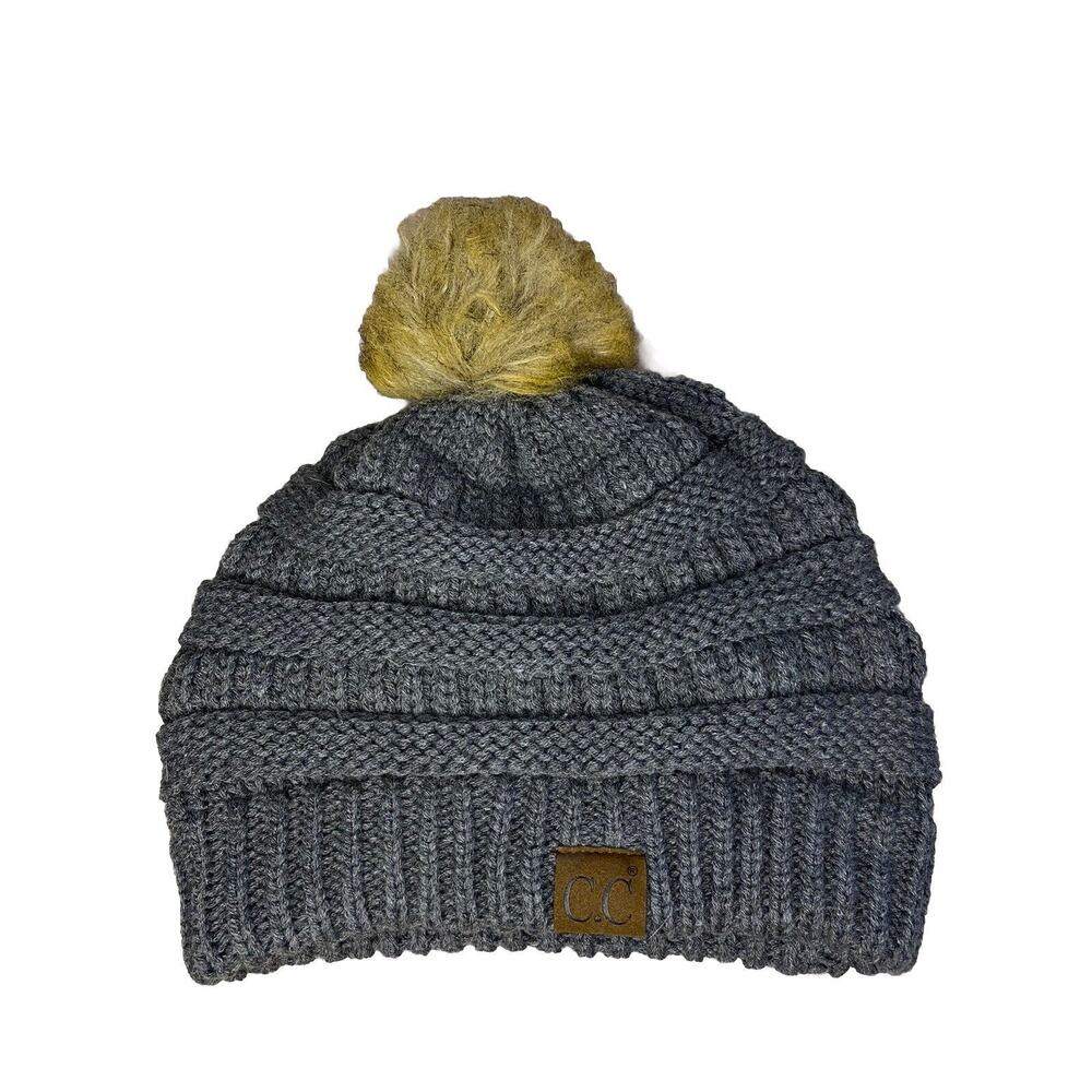 CC Exclusive Women's Gray Fur Pom Knit Beanie Acrylic Hat Cap One Size